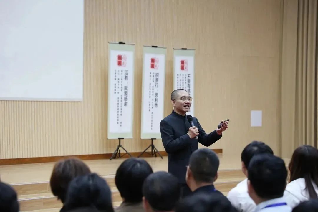 1703926948513650.jpg 640.jpg