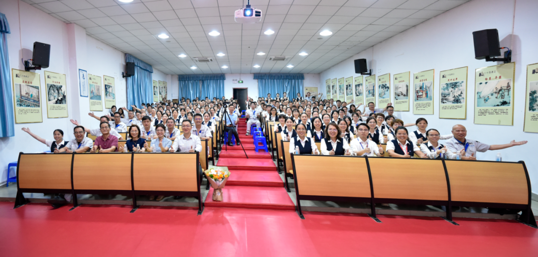 1738827516421058.png 640.png